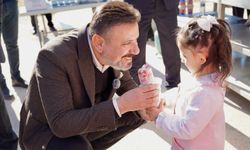 Başkan Üstün, döner ikramlı karne etkinliğinde…