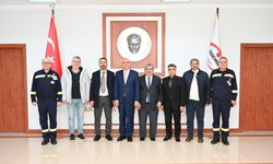 Yusuf Yıldırım’dan İsdemir’de Ayhan Akın’a Ziyaret