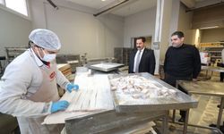 Vali Masatlı’den 81 yıllık lezzete ziyaret…