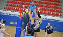 İskenderun Belediyenin Filelerin Sultanları sahada…