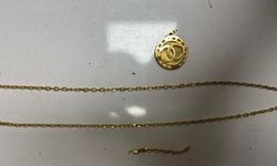 Boynundaki Kolyeyi Kaptı Kaçamadı