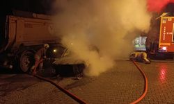 İskenderun’da araç yangını korkuttu
