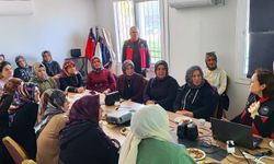Kadın Çiftçilere Yetiştiricilik Eğitimi Verildi
