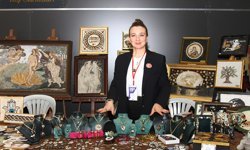 5000 Yıllık Mesleğe Dört Elle Sarılıyor