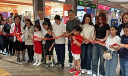 Küçük Sanatçıların Eserleri Sergileniyor