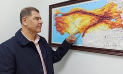 İSTE’li Prof. Dr. Över Sosyal Medya iddialarına yanıt…