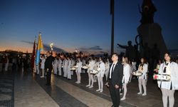 Yükseliş Koleji’nden Fener Alayı
