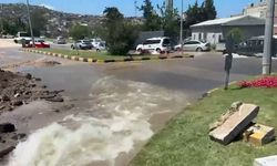 İskenderun Sanayi Sitesi’nde Ana Su Borusu Patladı!