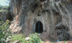 Hassa’daki Kılıçdede Mağarası Tarihin İzlerini Taşıyor…