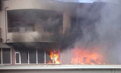 Arsuz'da İş Yeri Yangını Paniğe Neden Oldu!