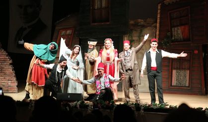 Ünlü Oyuncu Küçükayvaz ve Ekibi Hatay’da Sahne Aldı