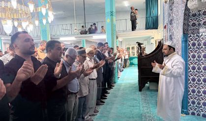 Batan gemideki kayıplar için gıyabi cenaze namazı