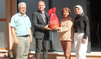 Erzin’in Portakal Çiçeği Kolonyasına Kaymakam Desteği