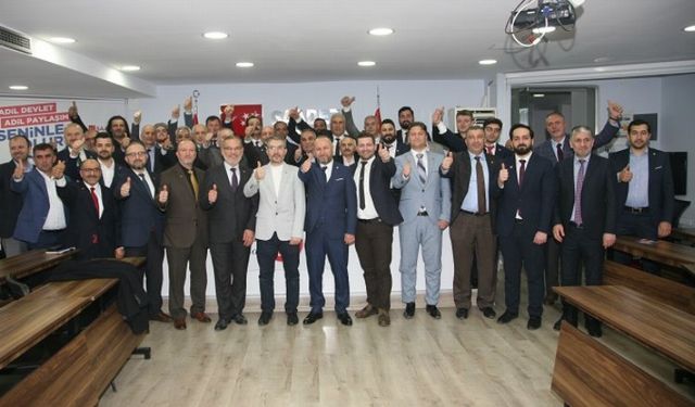 Saadet Partisi Bursa aday adaylarını tanıttı