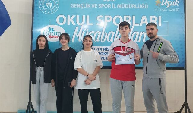 Pazaryerili sporcuların madalya sevinci