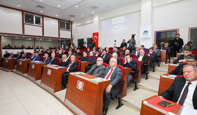 Sakarya Büyükşehir'de encümen ve ihtisas komisyonları seçildi