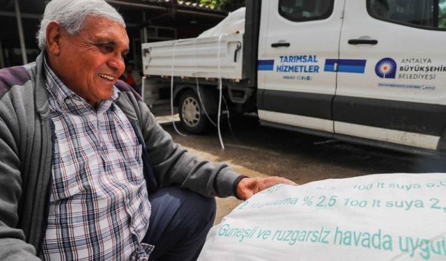 Antalya Büyükşehir çiftçilere desteğini sürdürüyor