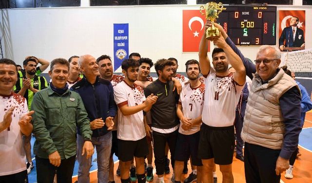 Trakya Cup Voleybol'da şampiyon Malkaraspor