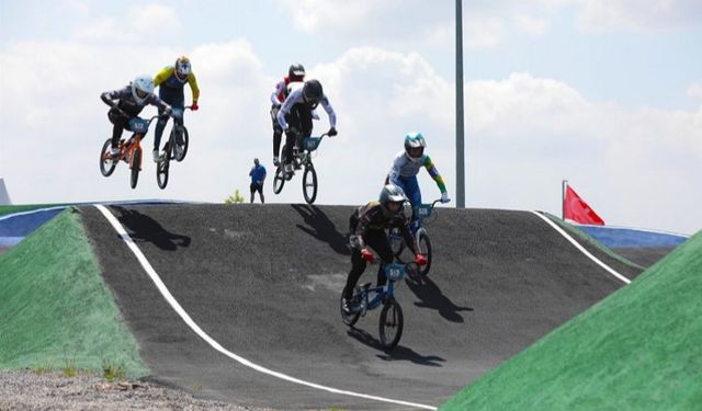 BMX heyecanı Sakarya’yı sardı