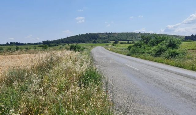 Keşan'da 'Gelecek'ten buğday yangınına karşı çağrı