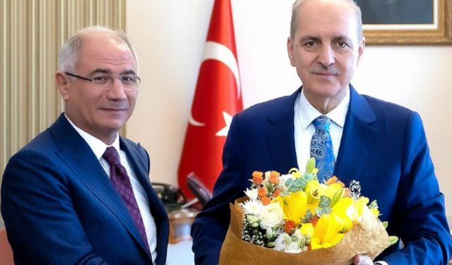 Kurtulmuş, başkanvekilliği görevini Efkan Ala'ya devretti