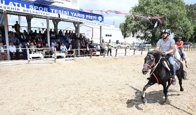 Bursa'da rahvan at yarışlarında çeyrek final heyecanı