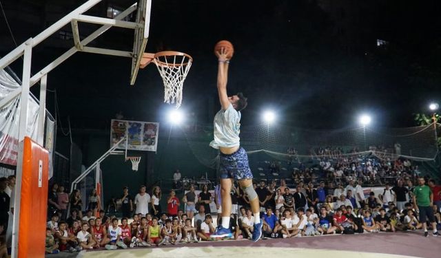 Gölcük'te sokak basketboluna muhteşem final