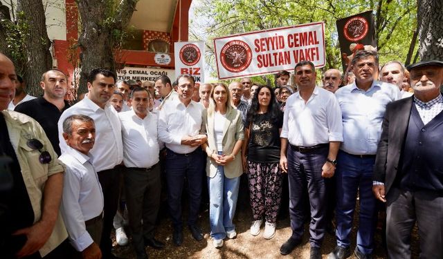 İmamoğlu çiftinden 'Sarı Saltık' ziyareti