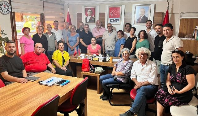 CHP Bursa Gemlik'te görev dağılımı yaptı