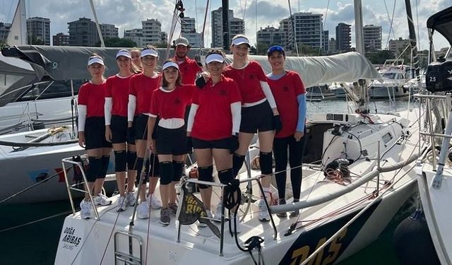 Deniz Kızı'nda liderlik Eker Sailing Team'in