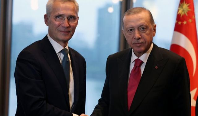 Erdoğan, Stoltenberg'i Türkevi'nde kabul etti