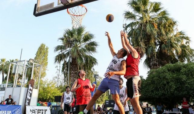 İzmir Cup finalleri nefes kesti