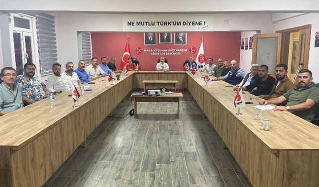 MHP Keşan'da yeni yönetim görev bölümü yaptı