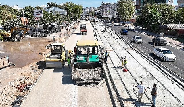 Çöken tramvay hattı onarıldı
