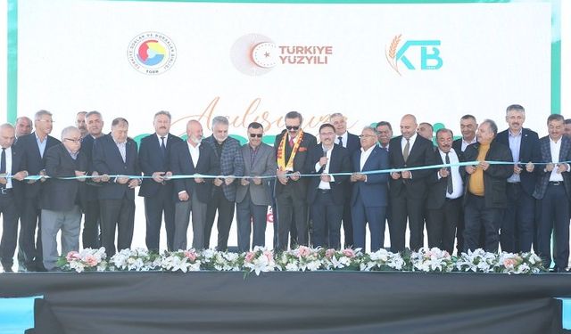 İç Anadolu’nun en büyük Canlı Hayvan Borsası açıldı