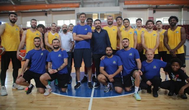 Kuyumcuların basket takımı TBL 1. Lig’de dikkat çekiyor