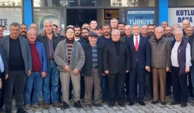 Cemal Akkılıç AK Parti'den Burhaniye'ye talip oldu