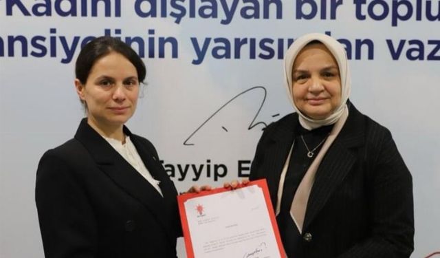 Dilovası AK Kadınlar Ayşe Ak'a emanet