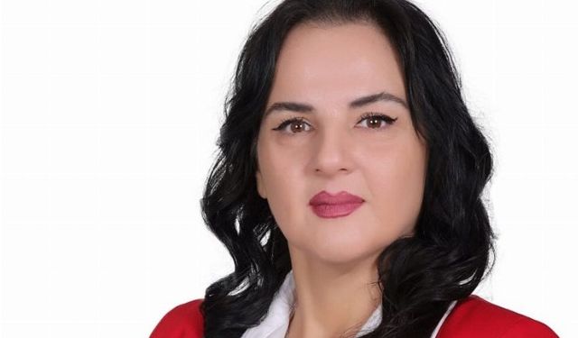 N.Ebru Sakallı Küçükkuyu'yu yeniden inşa edecek!