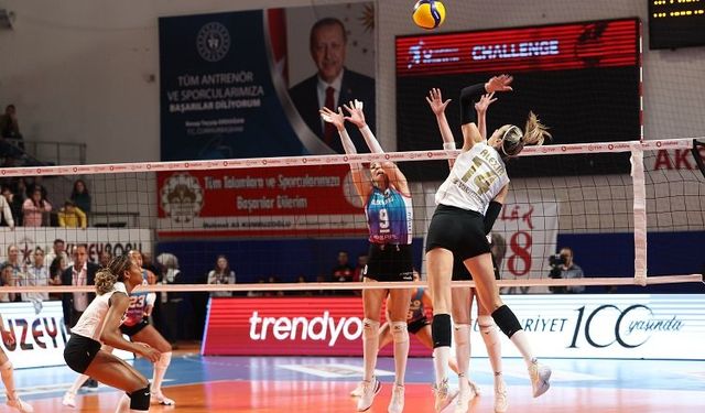 VakıfBank sezonun ilk yarısını galibiyetle tamamladı