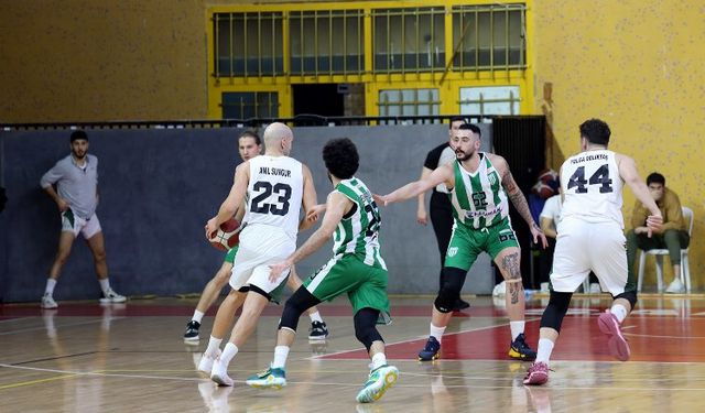 Sakarya potasında vefa galibiyeti: 83-73