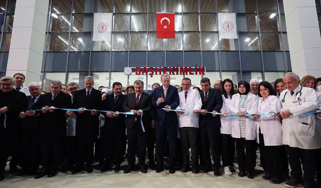 Erdoğan, Hatay’da iki Hastaneyi hizmete açtı…