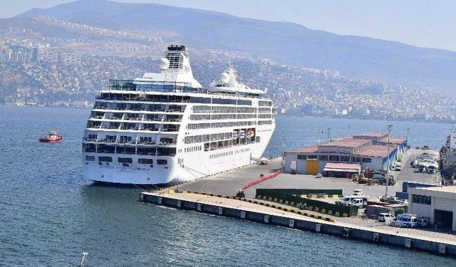 70 kruvaziyer İzmir'e 100 bin turist getirecek