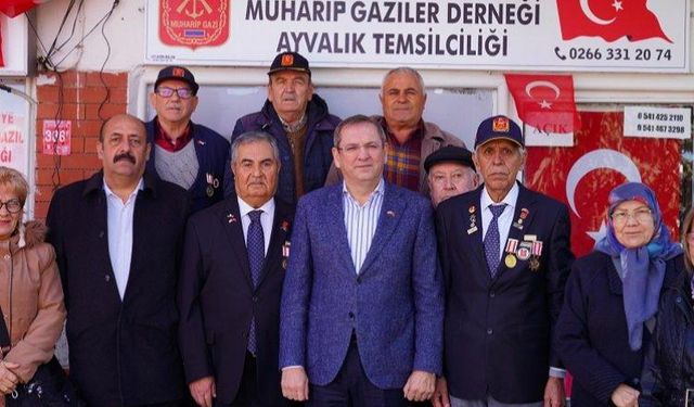 Ayvalık’ta Başkan Ergin seçim gezilerine başladı