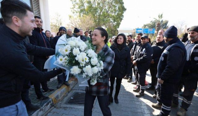 Başkan Sengel alkışlarla karşılandı