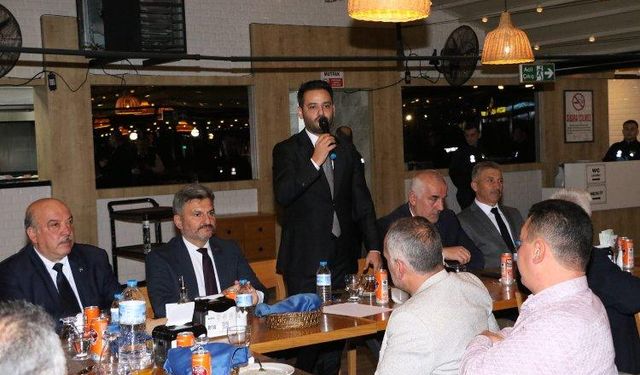 Cumhur İttifakı adayı Gökhan Dinçer Mudanya'da uçbeyleriyle buluştu