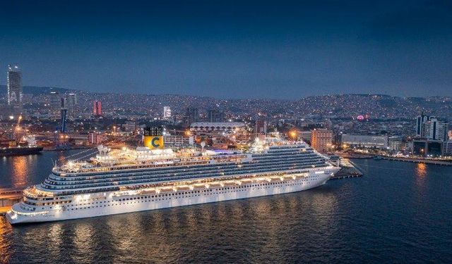 İzmir turizmde şahlanıyor