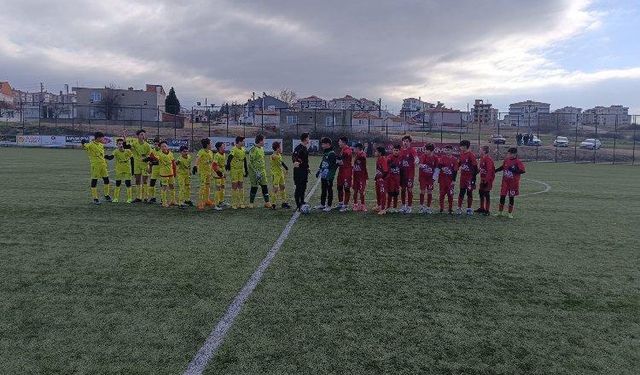 Keşan Genç Ordu, Uzunköprü Veteranlar’ı 4-1 yendi