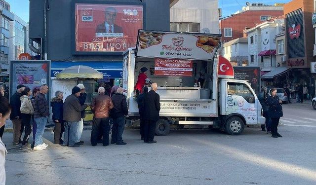 MHP’den Miraç Kandili ve 6 Şubat depreminin yıldönümü nedeniyle lokma dağıtımı