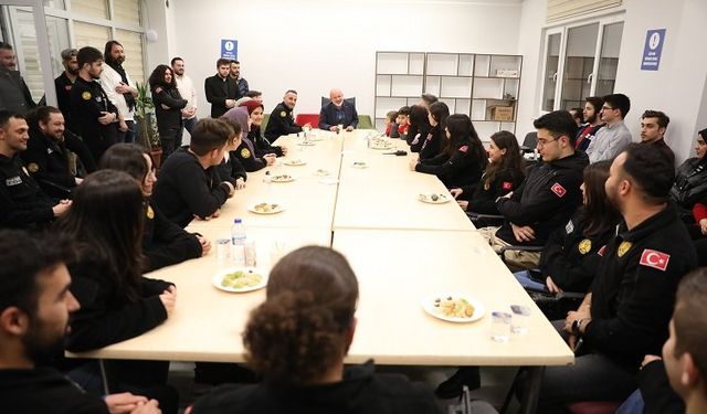 Başkan Çolakbayrakdar: “İnsan merkezli hizmet anlayışıyla çalışıyoruz”